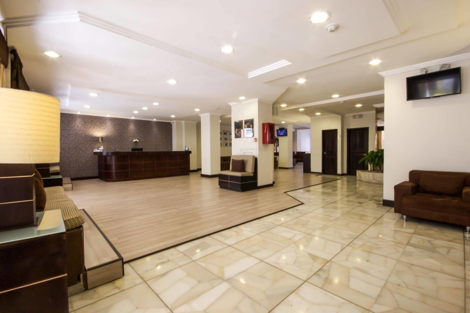 Hotel Presidente Cuenca Exterior photo